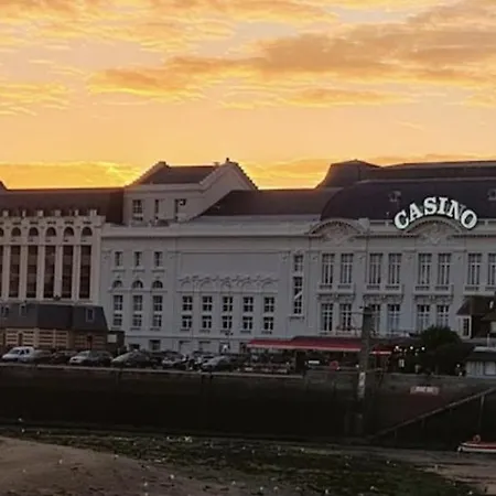 Studio Chabada - 1Min De La Plage & Des Commerces Trouville-sur-Mer Exterior photo